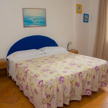 Hotel Villa Mena Forio di Ischia Buitenkant foto