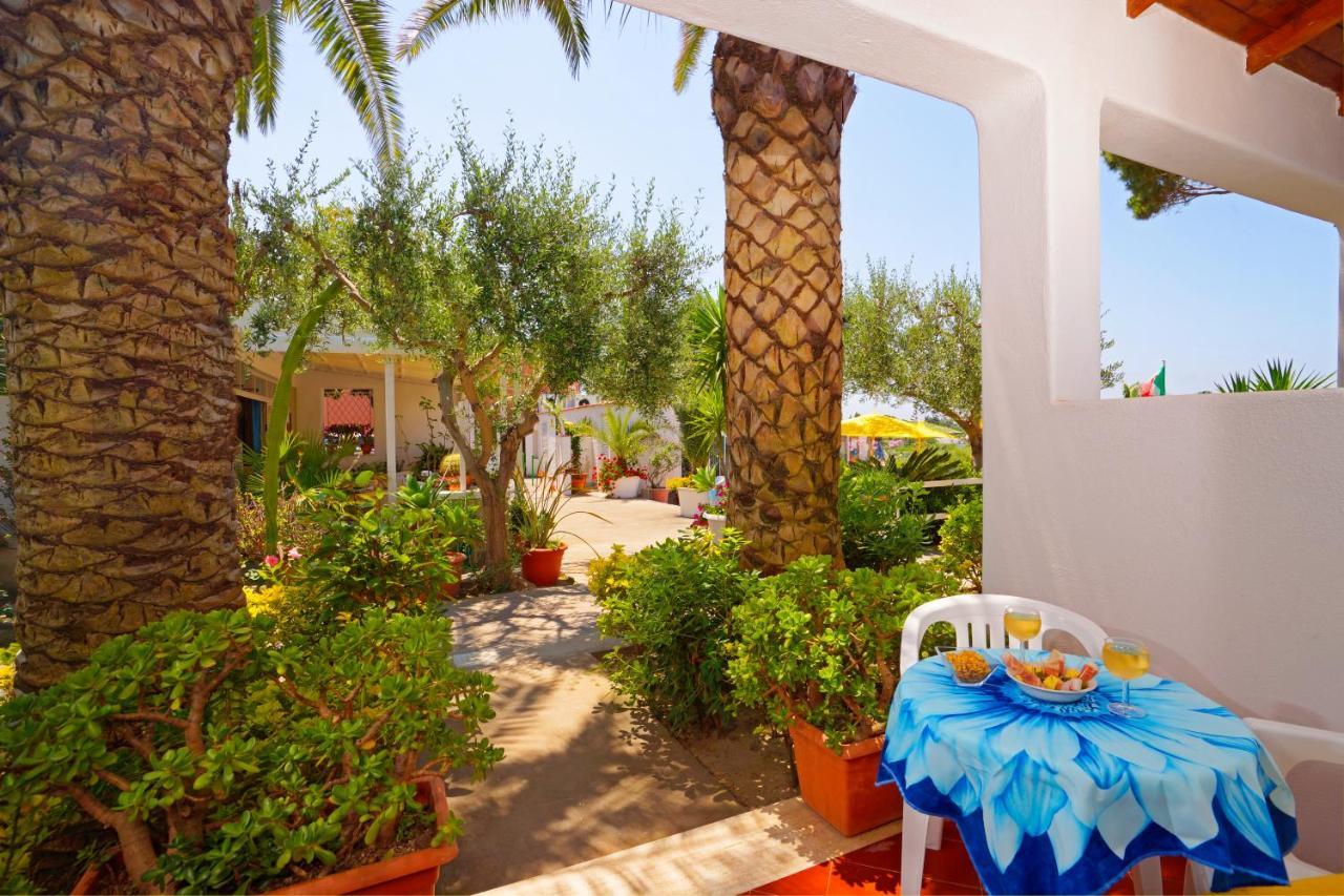 Hotel Villa Mena Forio di Ischia Buitenkant foto