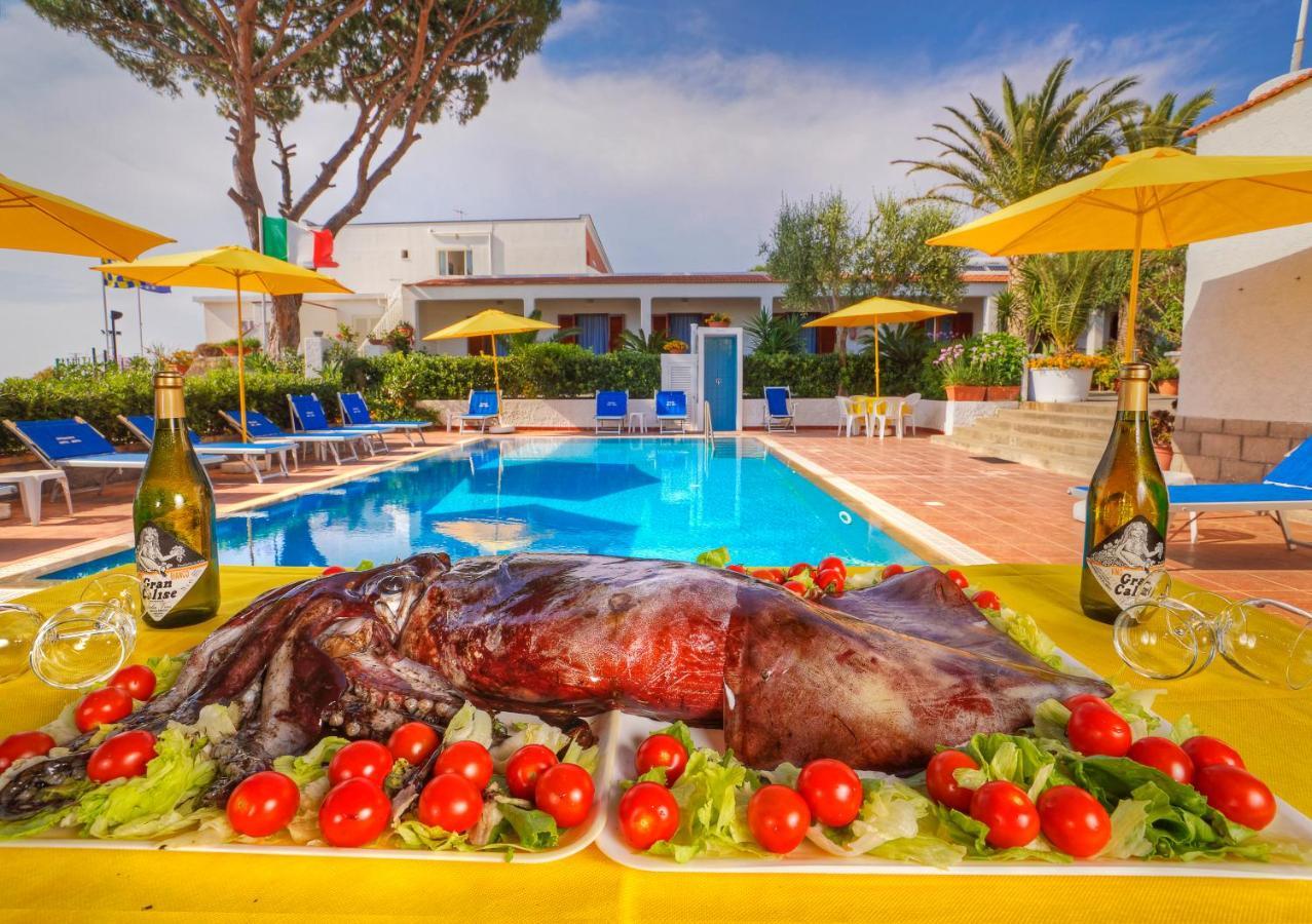 Hotel Villa Mena Forio di Ischia Buitenkant foto