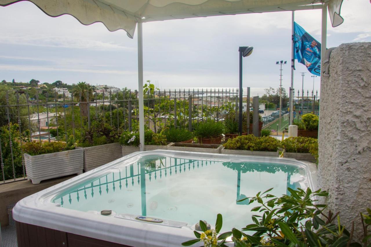 Hotel Villa Mena Forio di Ischia Buitenkant foto