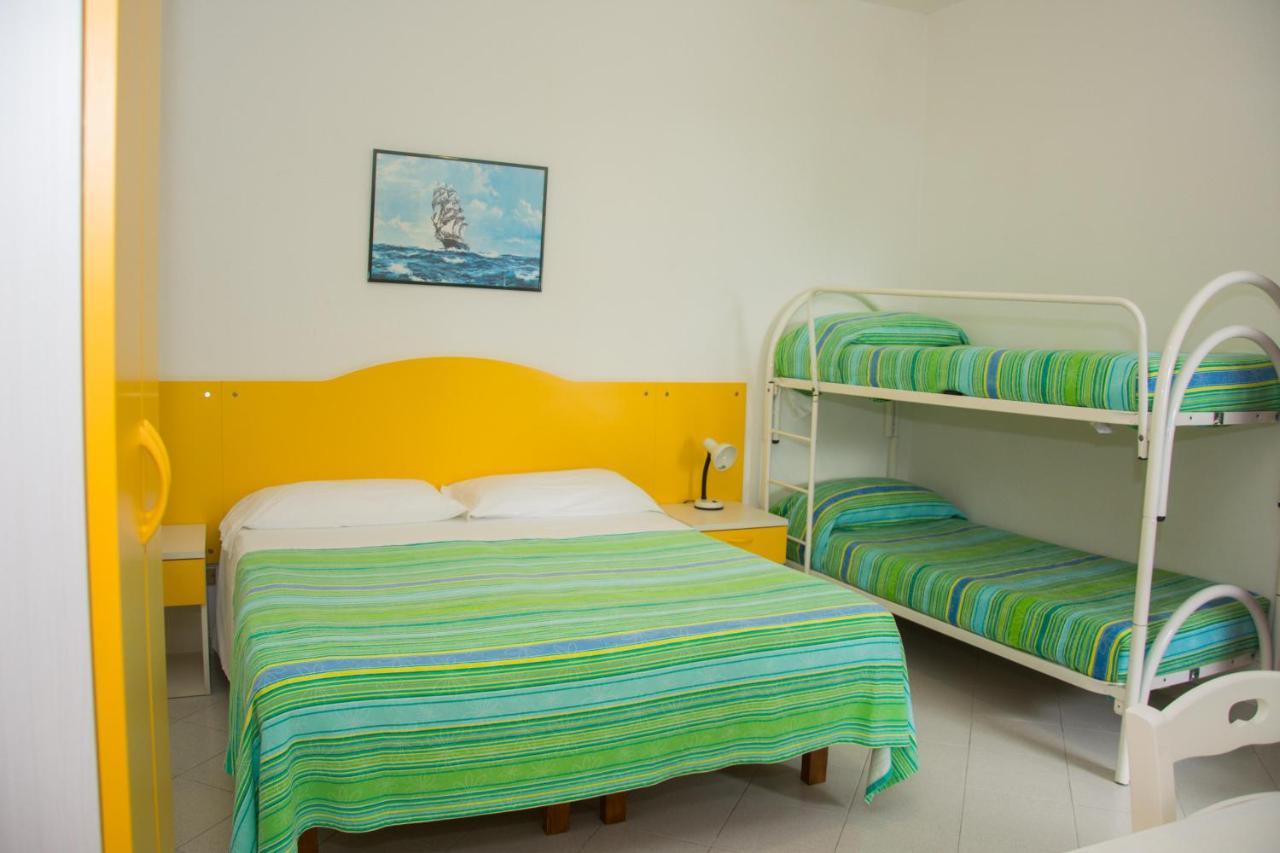 Hotel Villa Mena Forio di Ischia Buitenkant foto