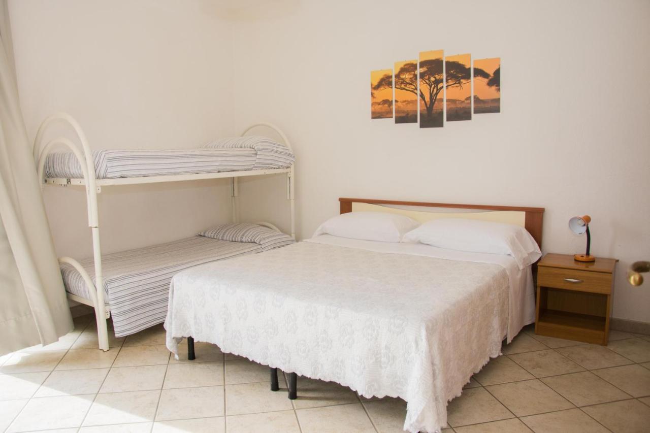 Hotel Villa Mena Forio di Ischia Buitenkant foto